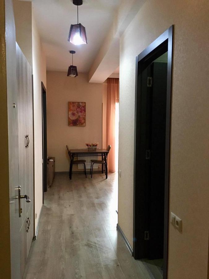 تبليسي Lech Kachinski Apartment 3 المظهر الخارجي الصورة